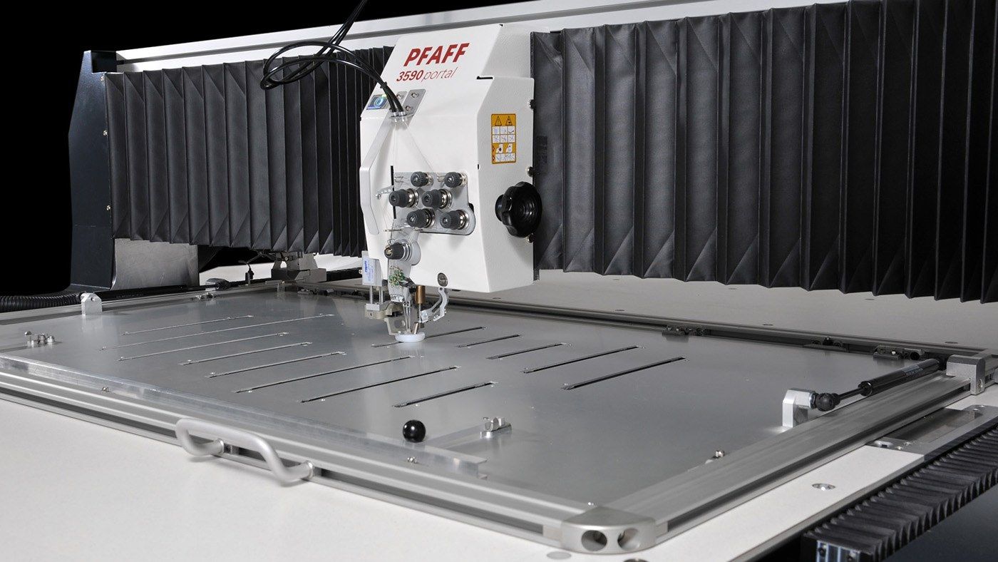 PFAFF 3590